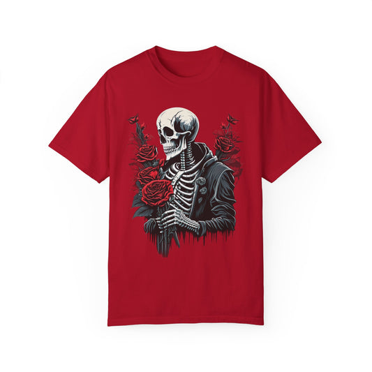 Skeleton in Love T-shirt